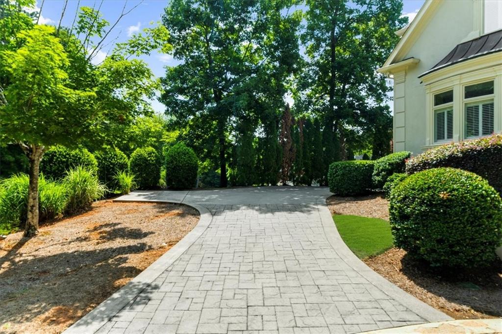 Alpharetta, Georgia, 30022, United States, ,9 BathroomsBathrooms,Residential,Active,1852691