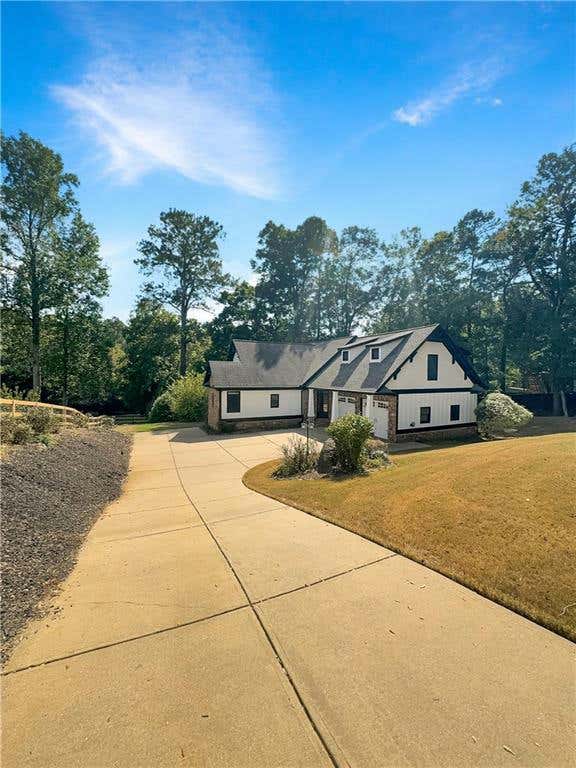 33 LINDA RD SW, CARTERSVILLE, GA 30120, photo 1 of 31