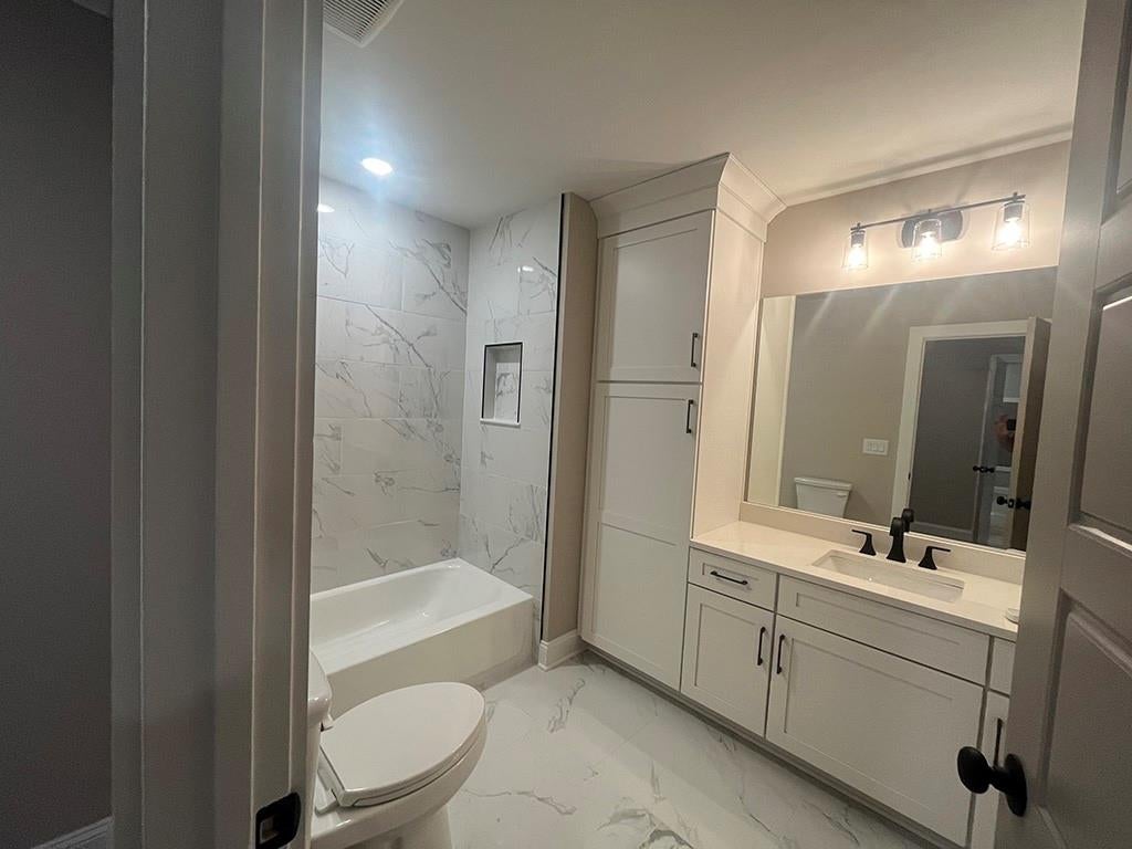 Ball Ground, Georgia, 30107, United States, 4 Bedrooms Bedrooms, ,6 BathroomsBathrooms,Residential,Active,1810441