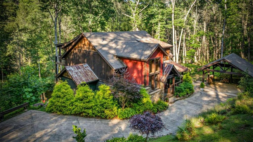 Blue Ridge, Georgia, 30513, United States, 3 Bedrooms Bedrooms, ,5 BathroomsBathrooms,Residential,Active,2007311