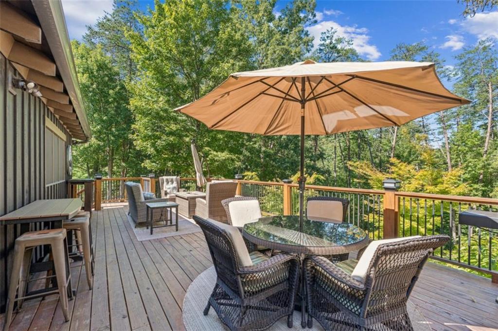 Ellijay, Georgia, 30536, United States, 3 Bedrooms Bedrooms, ,4 BathroomsBathrooms,Residential,Active,1929428