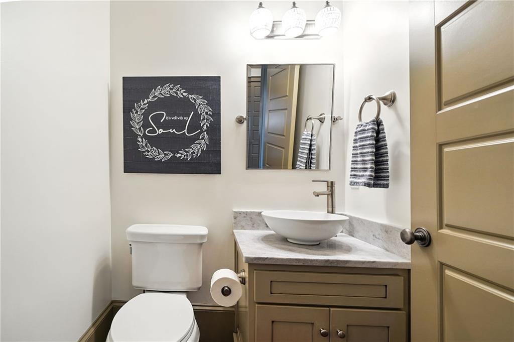 Ball Ground, Georgia, 30107, United States, 5 Bedrooms Bedrooms, ,6 BathroomsBathrooms,Residential,Active,1961964