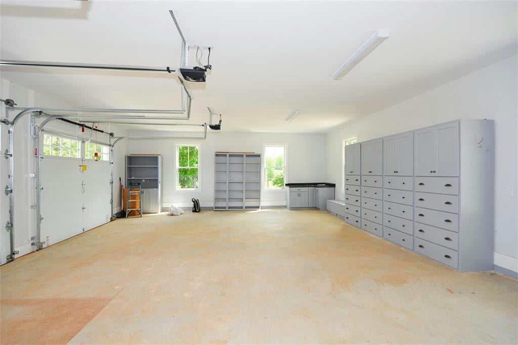 Waleska, Georgia, 30183, United States, ,5 BathroomsBathrooms,Residential,Active,1704235