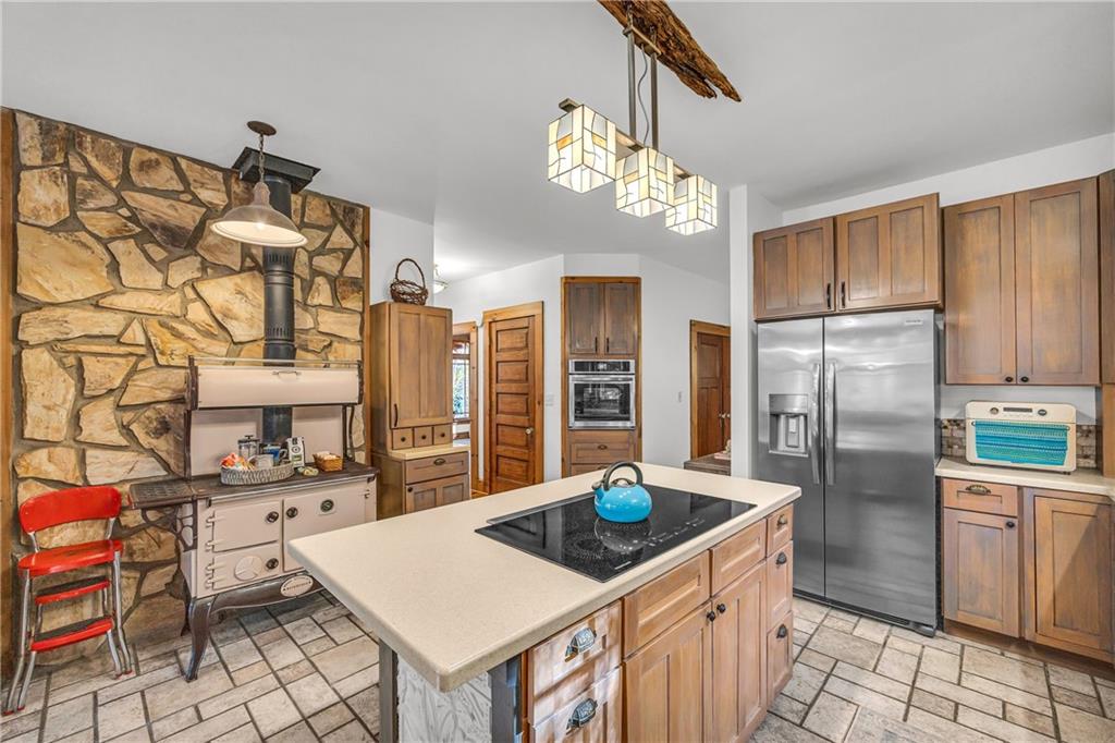 Cherry Log, Georgia, 30522, United States, 4 Bedrooms Bedrooms, ,5 BathroomsBathrooms,Residential,Active,2044183