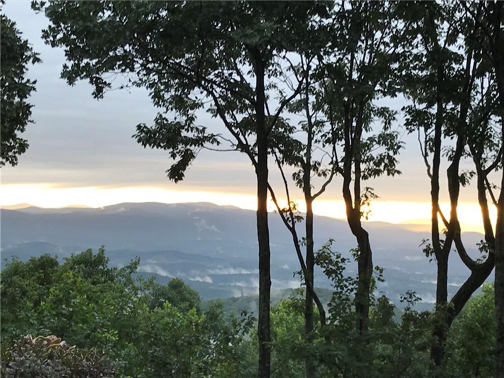 Big Canoe, Georgia, 30143, United States, 4 Bedrooms Bedrooms, ,5 BathroomsBathrooms,Residential,Active,2010159