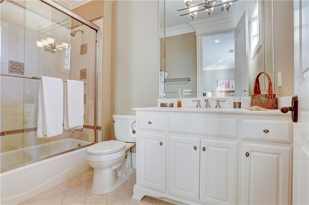 Atlanta, Georgia, 30339, United States, 5 Bedrooms Bedrooms, ,7 BathroomsBathrooms,Residential,Active,1936121