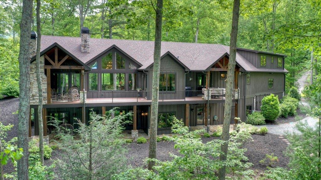 Ellijay, Georgia, 30536, United States, 5 Bedrooms Bedrooms, ,6 BathroomsBathrooms,Residential,Active,1954428