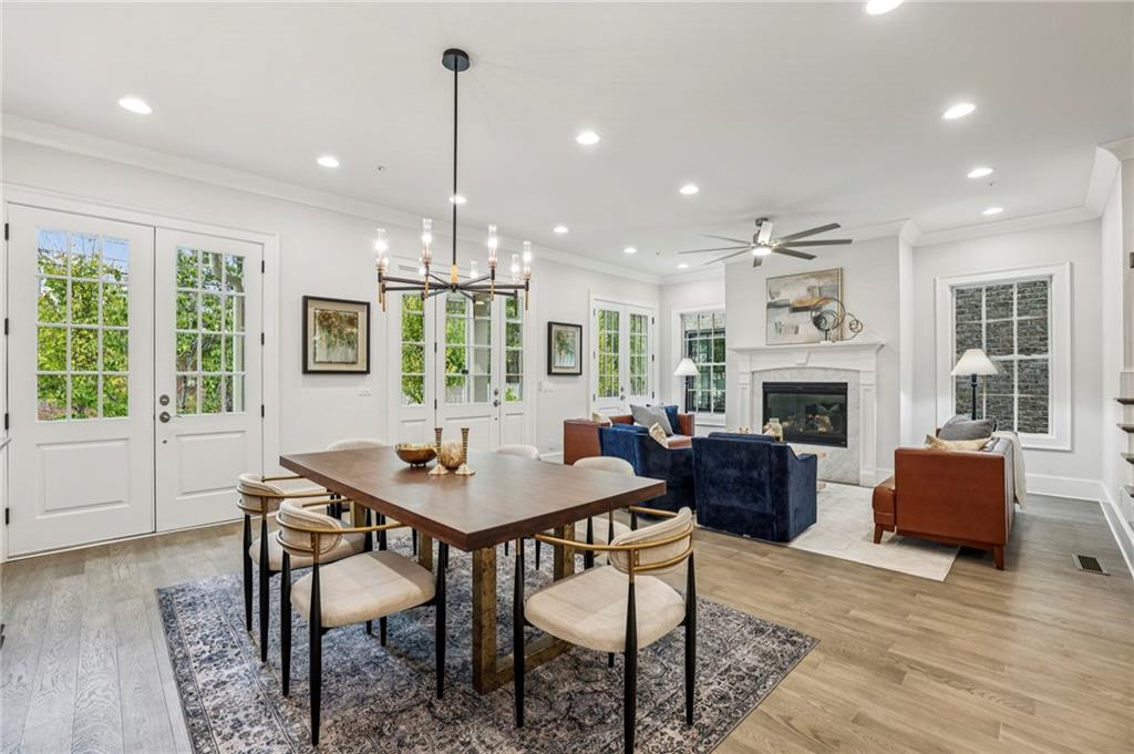 Alpharetta, Georgia, 30009, United States, 3 Bedrooms Bedrooms, ,4 BathroomsBathrooms,Residential,Active,1946317