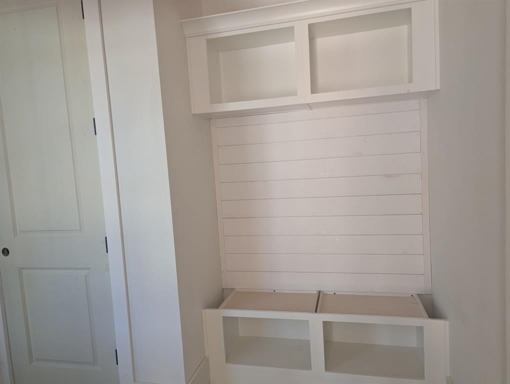 Gainesville, Georgia, 30506, United States, 4 Bedrooms Bedrooms, ,5 BathroomsBathrooms,Residential,Active,1886834