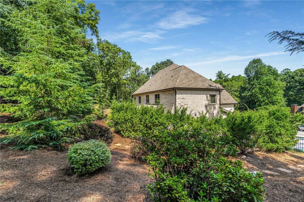 Flowery Branch, Georgia, 30542, United States, 5 Bedrooms Bedrooms, ,7 BathroomsBathrooms,Residential,Active,1936617