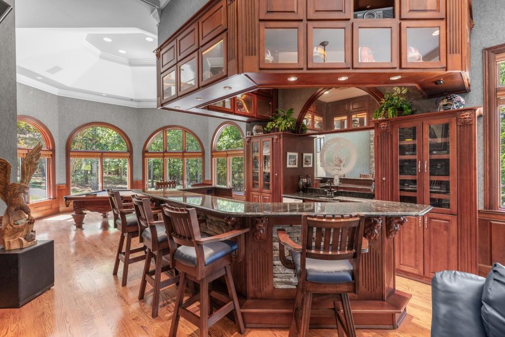 Flowery Branch, Georgia, 30542, United States, 4 Bedrooms Bedrooms, ,8 BathroomsBathrooms,Residential,Active,1929460