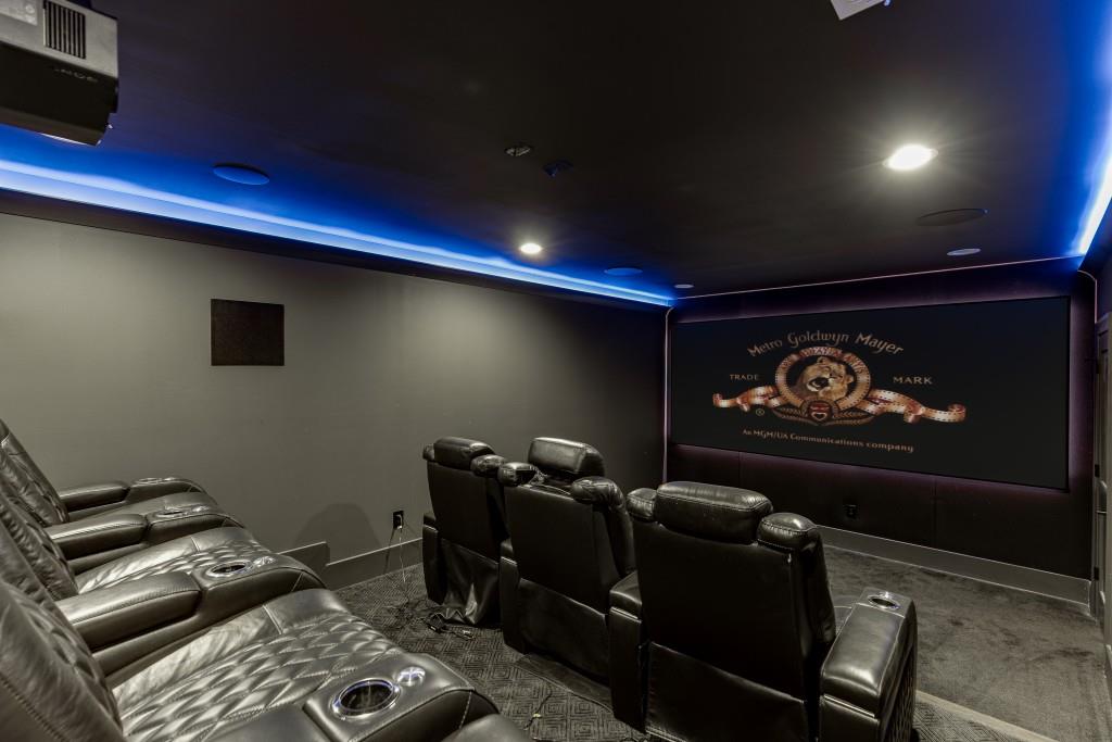 Flowery Branch, Georgia, 30542, United States, 4 Bedrooms Bedrooms, ,6 BathroomsBathrooms,Residential,Active,1999935