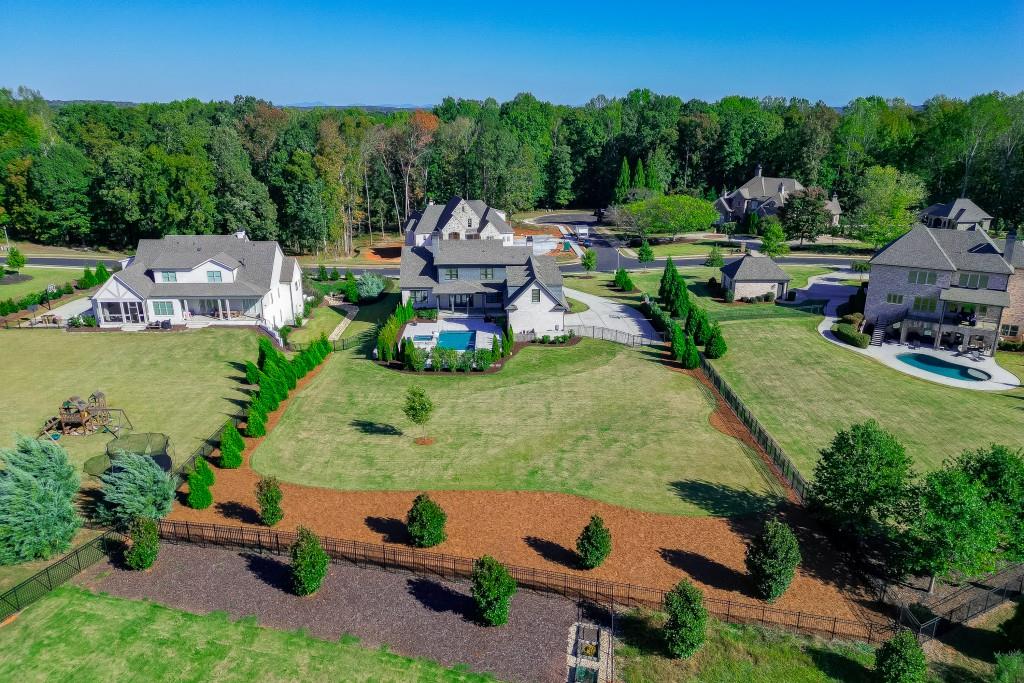 Flowery Branch, Georgia, 30542, United States, 4 Bedrooms Bedrooms, ,6 BathroomsBathrooms,Residential,Active,1999935