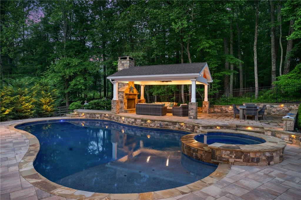 Canton, Georgia, 30115, United States, 6 Bedrooms Bedrooms, ,7 BathroomsBathrooms,Residential,Active,1831788