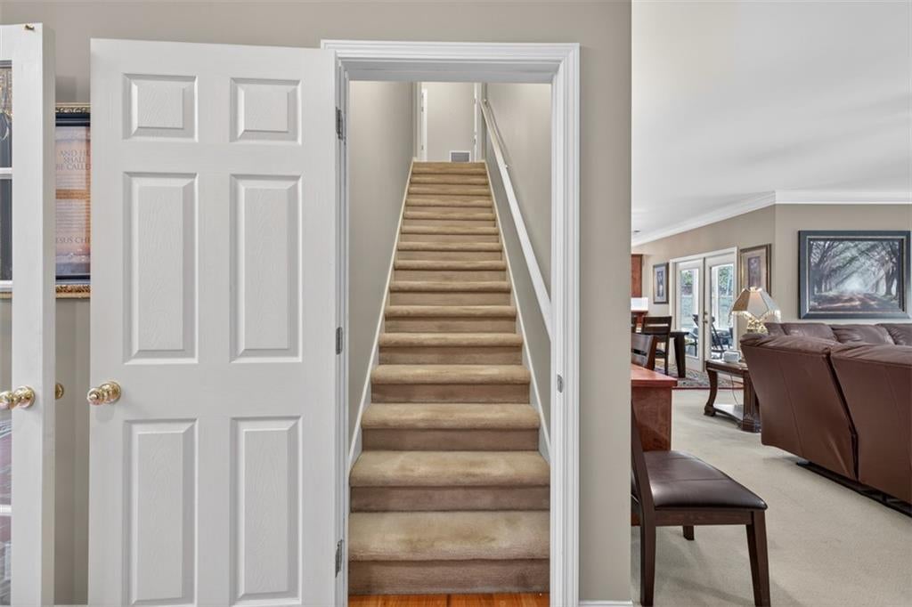 Suwanee, Georgia, 30024, United States, 7 Bedrooms Bedrooms, ,6 BathroomsBathrooms,Residential,Active,1990667