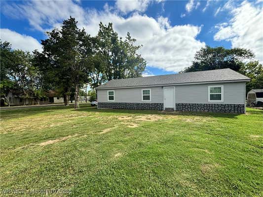 306 S WASHINGTON ST, SALLISAW, OK 74955 - Image 1