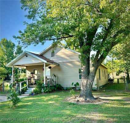 202 E SEQUOYAH ST, VIAN, OK 74962 - Image 1