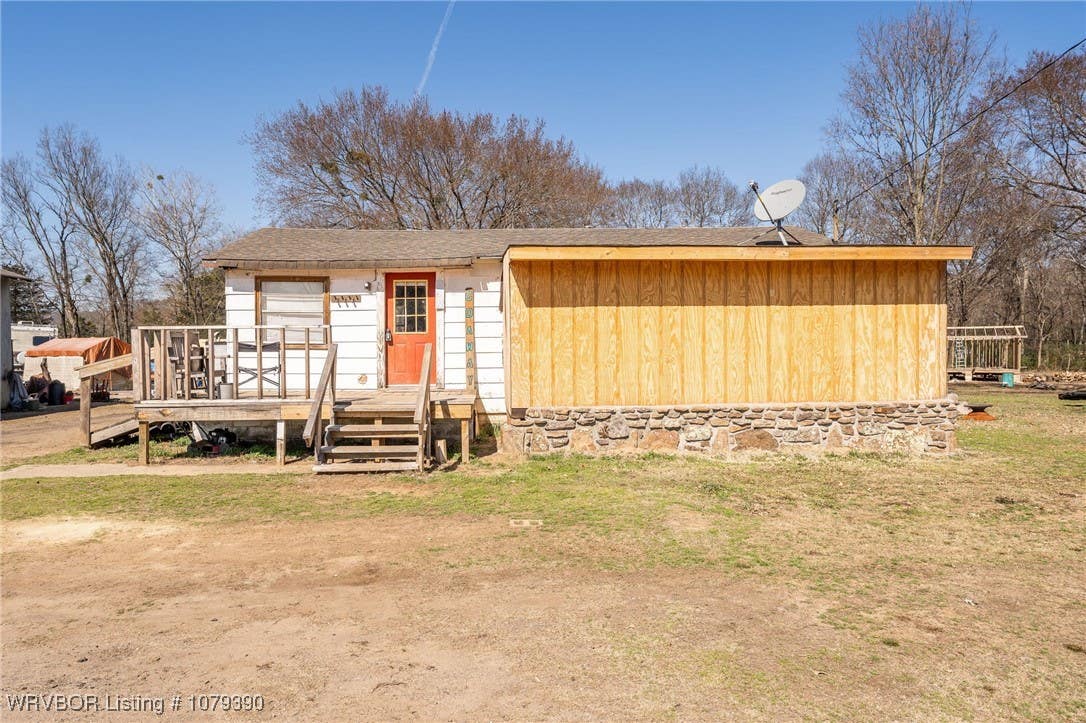 622 DYER HWY E
