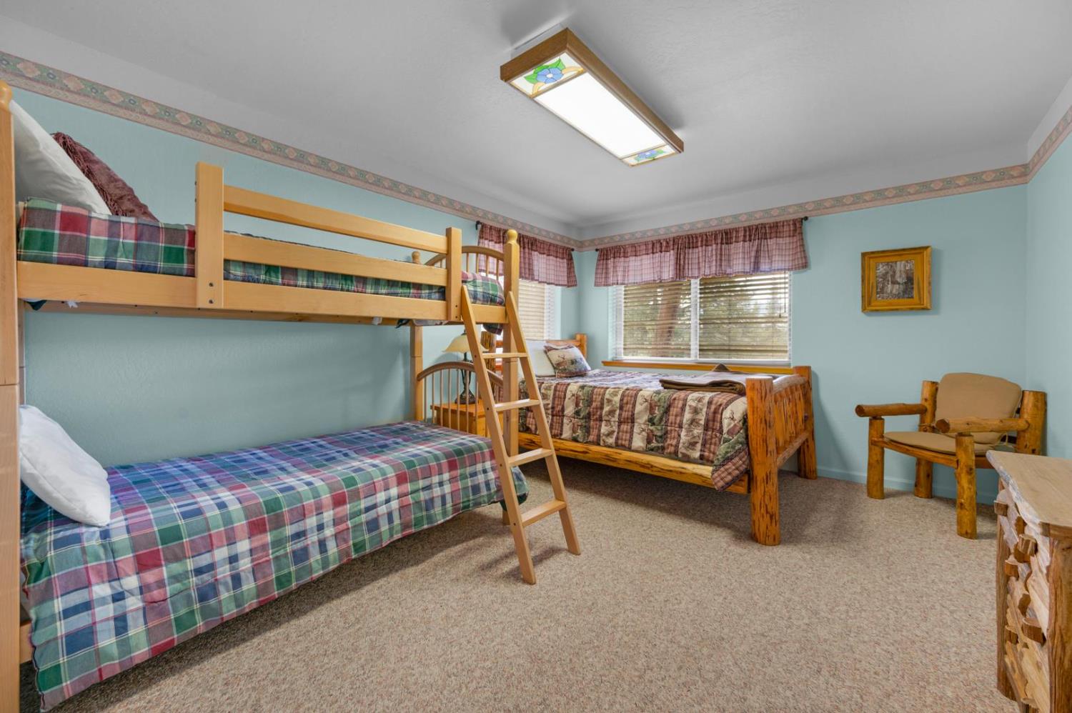 Lakeshore, California, 93634, United States, 3 Bedrooms Bedrooms, ,3 BathroomsBathrooms,Residential,Active,1844543