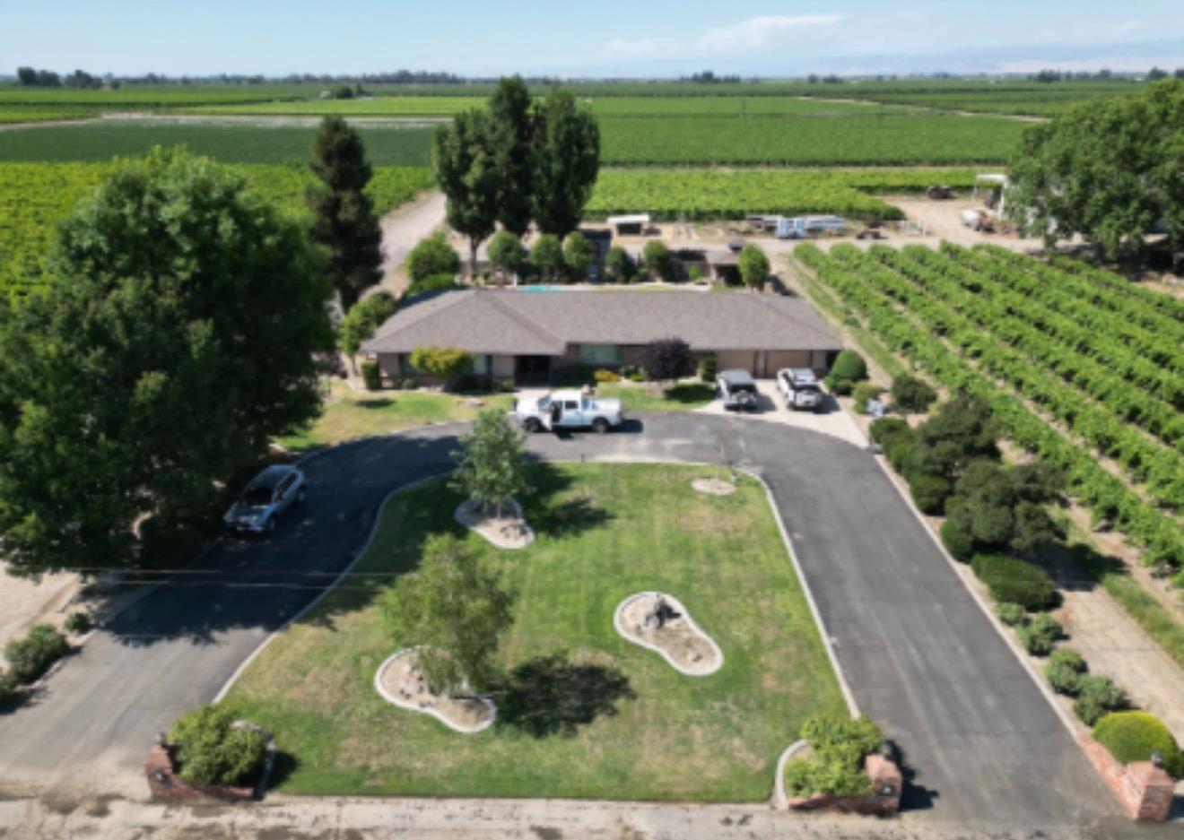 Selma, California, 93662, United States, 3 Bedrooms Bedrooms, ,3 BathroomsBathrooms,Residential,Active,2052138