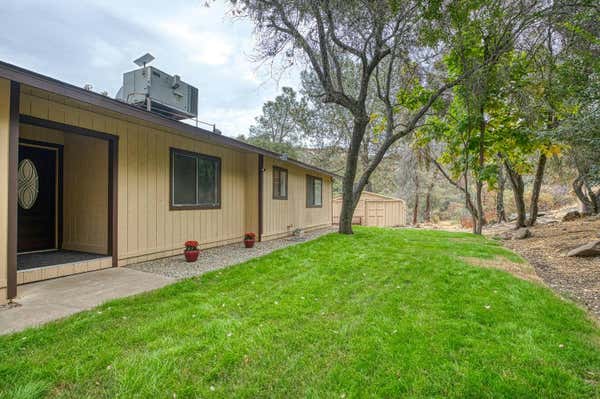 35883 DOUGLAS RD N, COARSEGOLD, CA 93614, photo 5 of 62