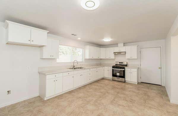 2489 S BACKER AVE, FRESNO, CA 93725 - Image 1