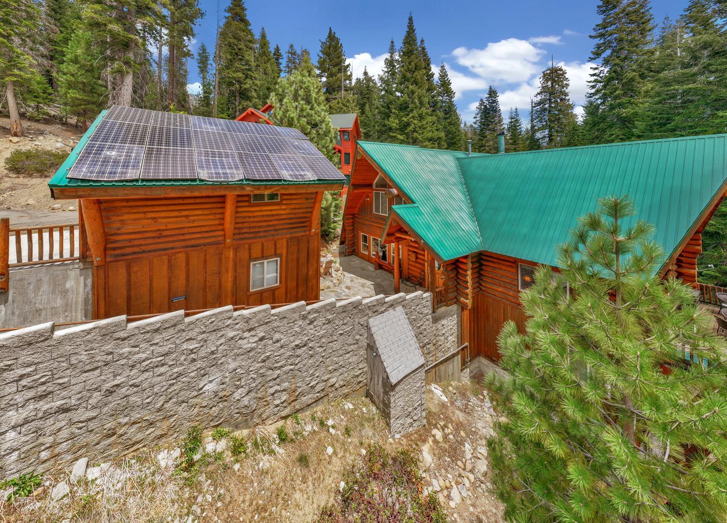 Lakeshore, California, 93634, United States, 3 Bedrooms Bedrooms, ,3 BathroomsBathrooms,Residential,Active,1844543