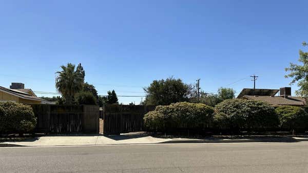 1315 E PORTALS AVE, FRESNO, CA 93710, photo 5 of 9