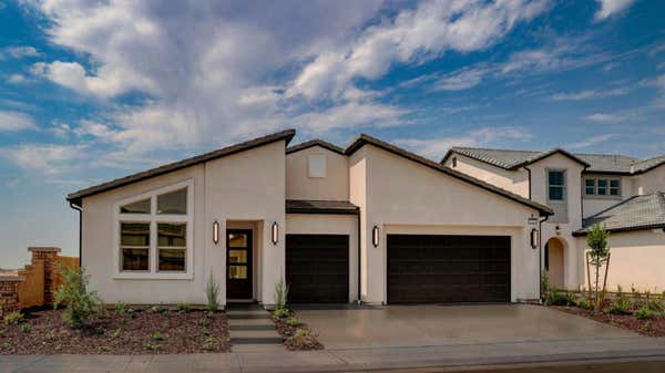 982 TALUS WAY S, MADERA, CA 93636 - Image 1