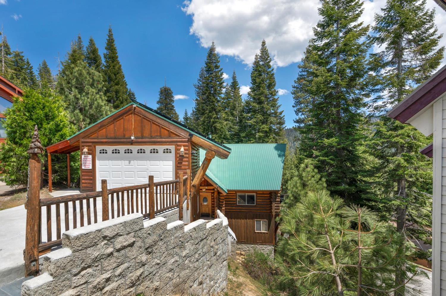 Lakeshore, California, 93634, United States, 3 Bedrooms Bedrooms, ,3 BathroomsBathrooms,Residential,Active,1844543