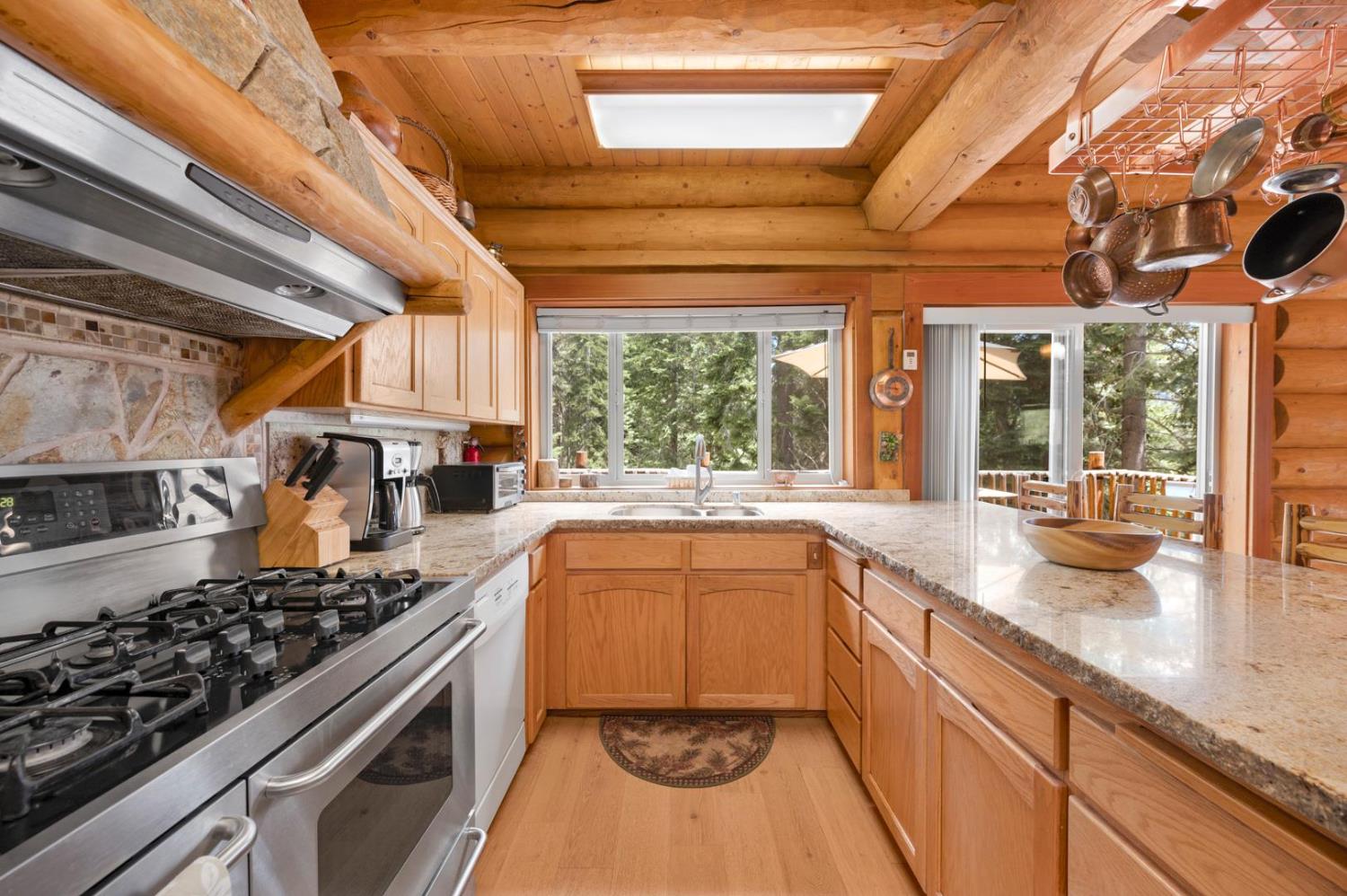 Lakeshore, California, 93634, United States, 3 Bedrooms Bedrooms, ,3 BathroomsBathrooms,Residential,Active,1844543