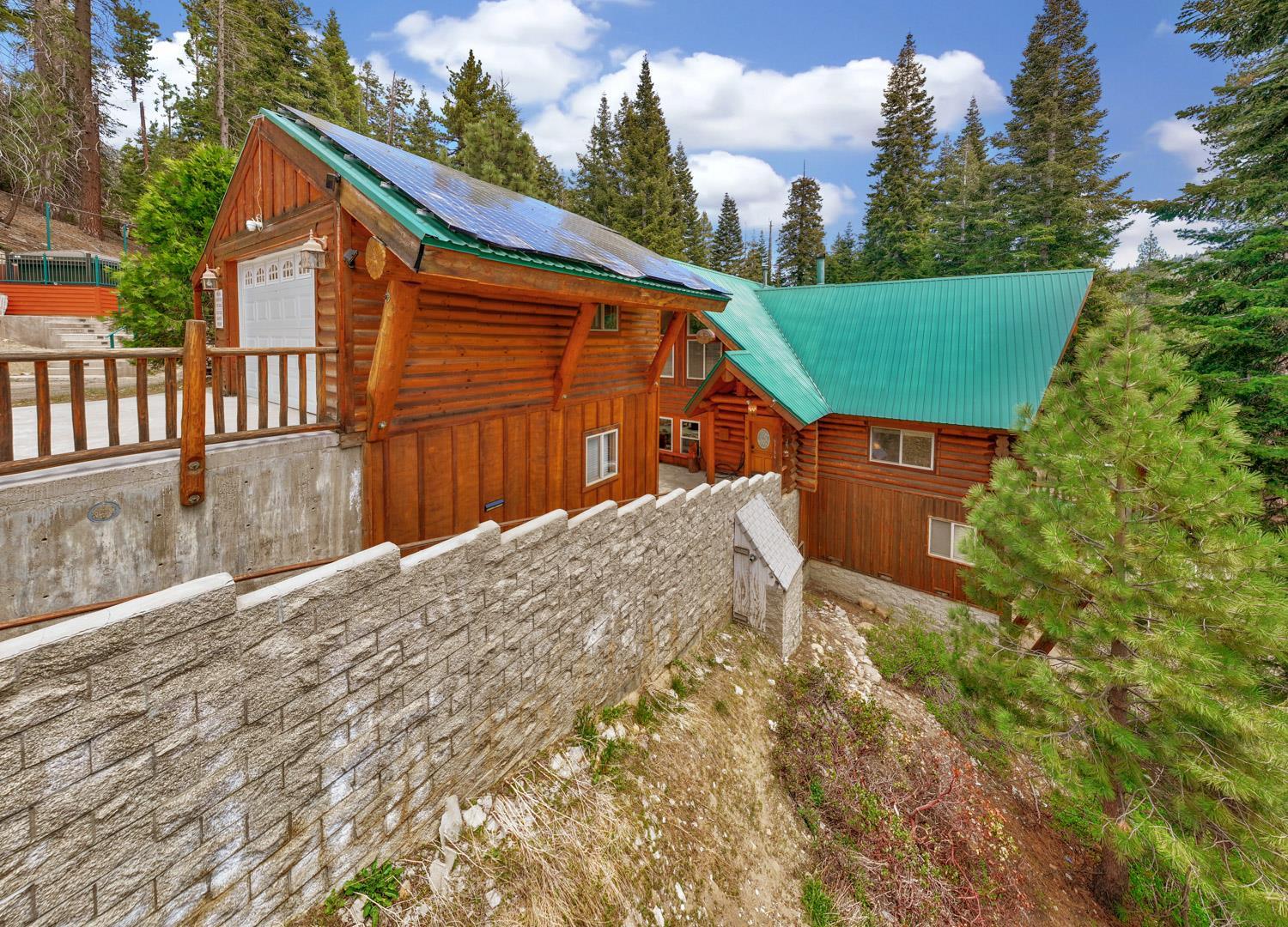 Lakeshore, California, 93634, United States, 3 Bedrooms Bedrooms, ,3 BathroomsBathrooms,Residential,Active,1844543