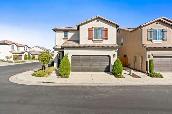 1306 E VIA DORATA WAY, FRESNO, CA 93730 - Image 1