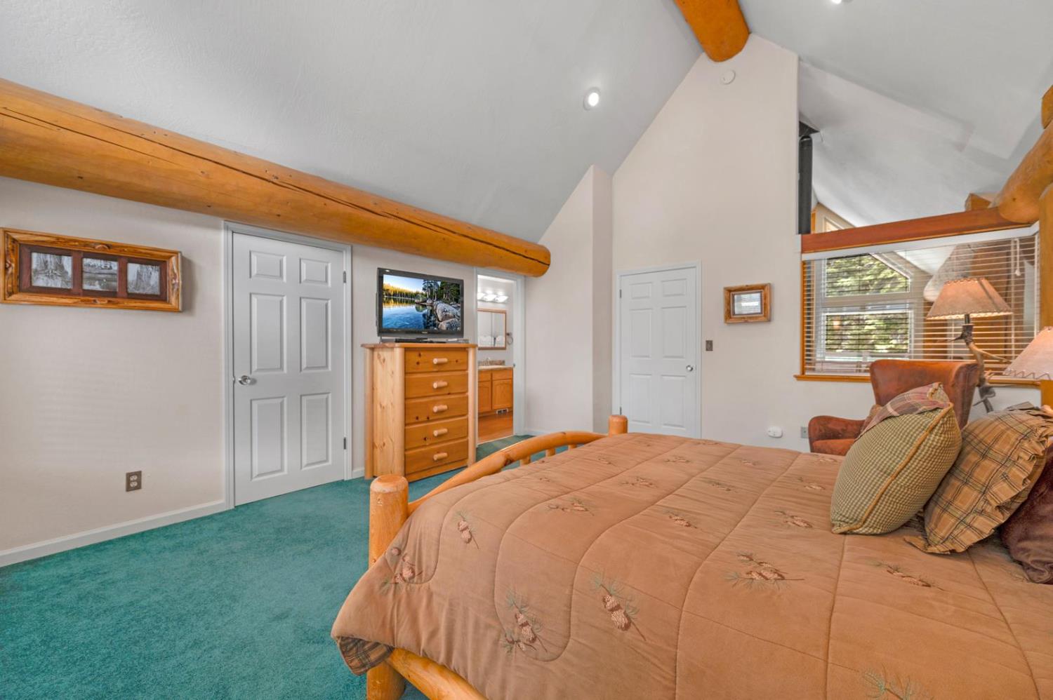 Lakeshore, California, 93634, United States, 3 Bedrooms Bedrooms, ,3 BathroomsBathrooms,Residential,Active,1844543