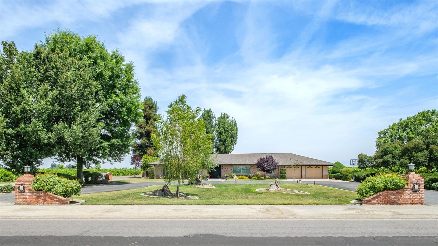 Selma, California, 93662, United States, 3 Bedrooms Bedrooms, ,3 BathroomsBathrooms,Residential,Active,2052138