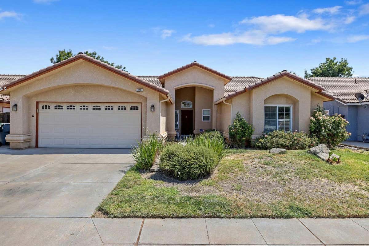 721 VIA CERIONI, MADERA, CA 93637, photo 1 of 40