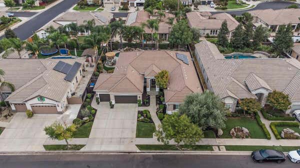 2760 SERENA AVE, CLOVIS, CA 93619 - Image 1