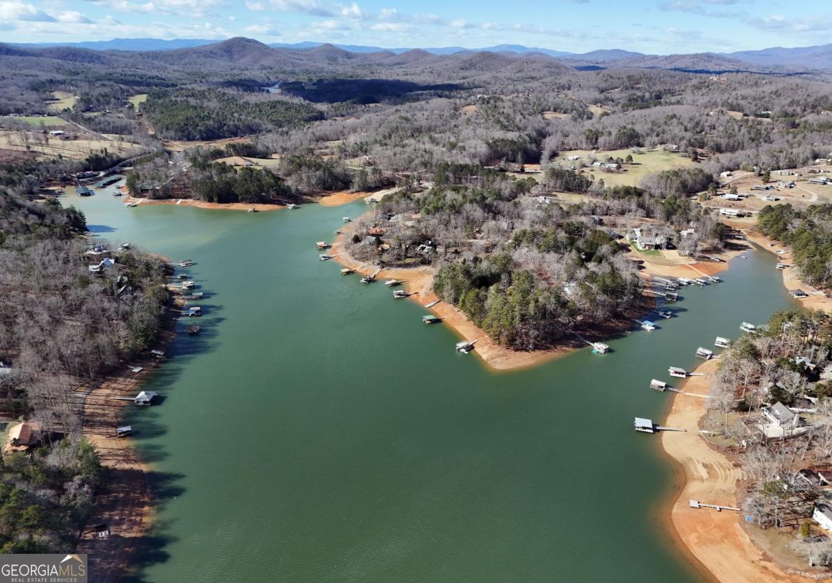 Blairsville, Georgia, 30512, United States, 3 Bedrooms Bedrooms, ,3 BathroomsBathrooms,Residential,Active,2009374