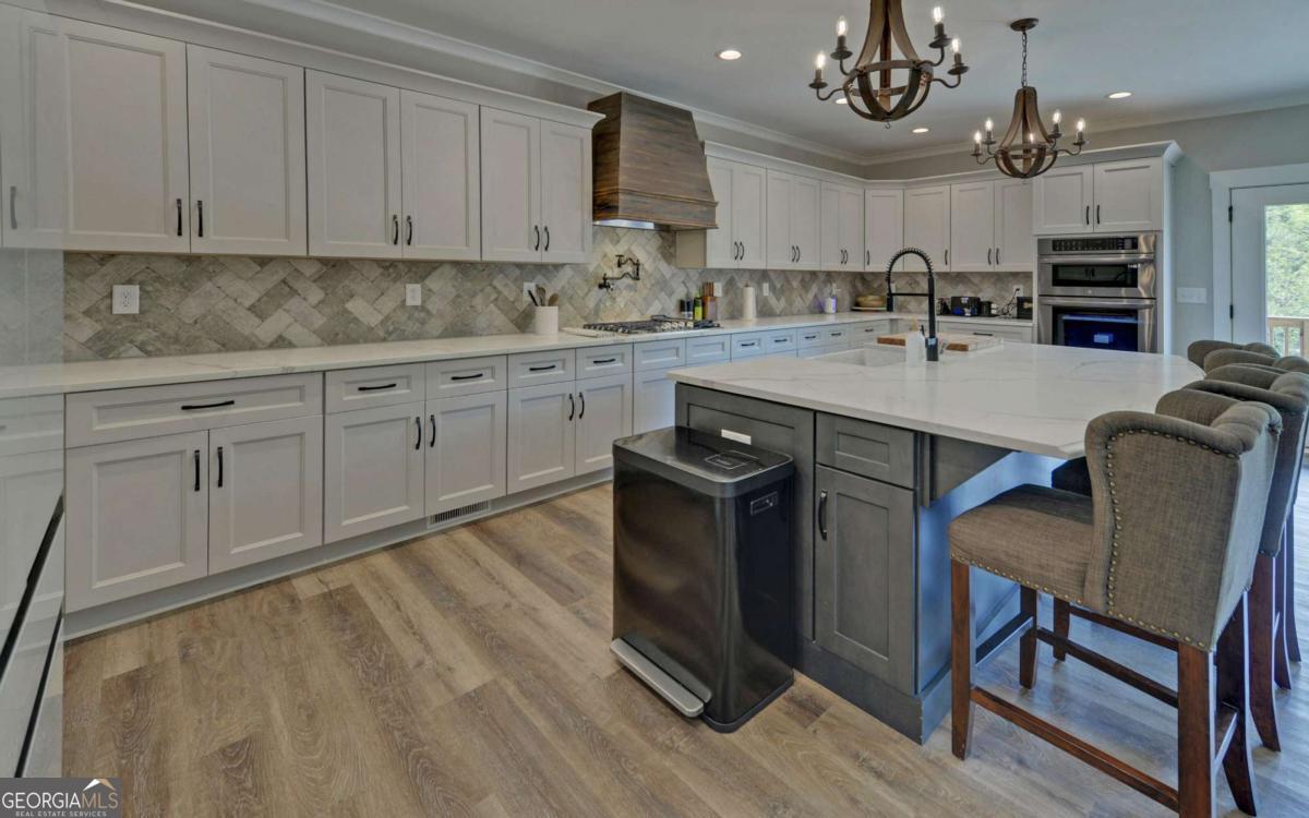 Jasper, Georgia, 30143, United States, 5 Bedrooms Bedrooms, ,5 BathroomsBathrooms,Residential,Active,1941117