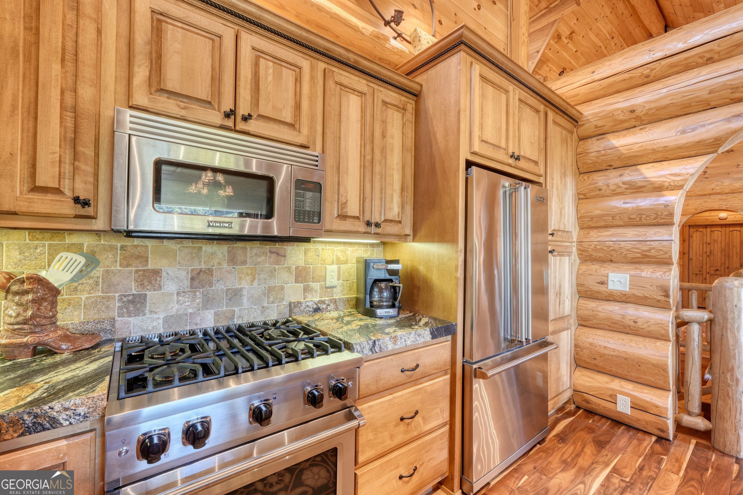 Blue Ridge, Georgia, 30513, United States, 4 Bedrooms Bedrooms, ,5 BathroomsBathrooms,Residential,Active,1969833