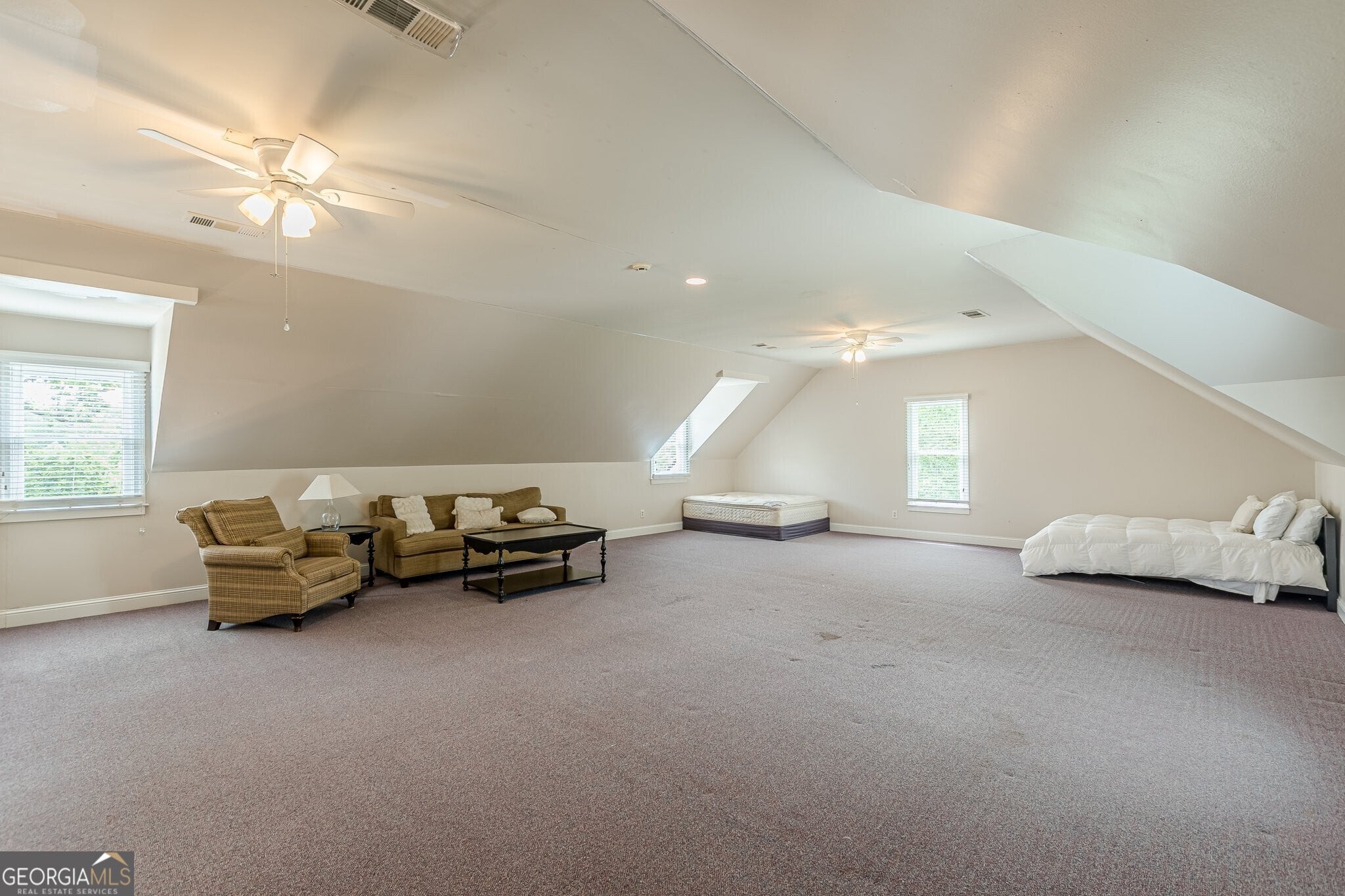 Douglasville, Georgia, 30135, United States, 5 Bedrooms Bedrooms, ,5 BathroomsBathrooms,Residential,Active,1820834