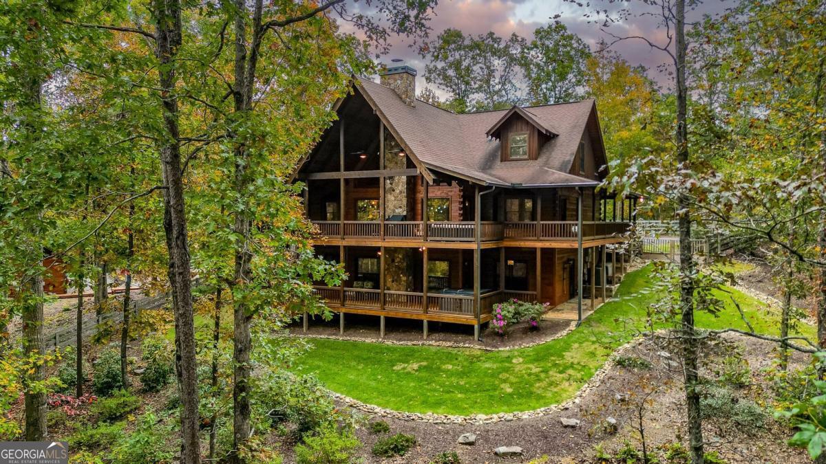 Talking Rock, Georgia, 30175, United States, 5 Bedrooms Bedrooms, ,5 BathroomsBathrooms,Residential,Active,1960178