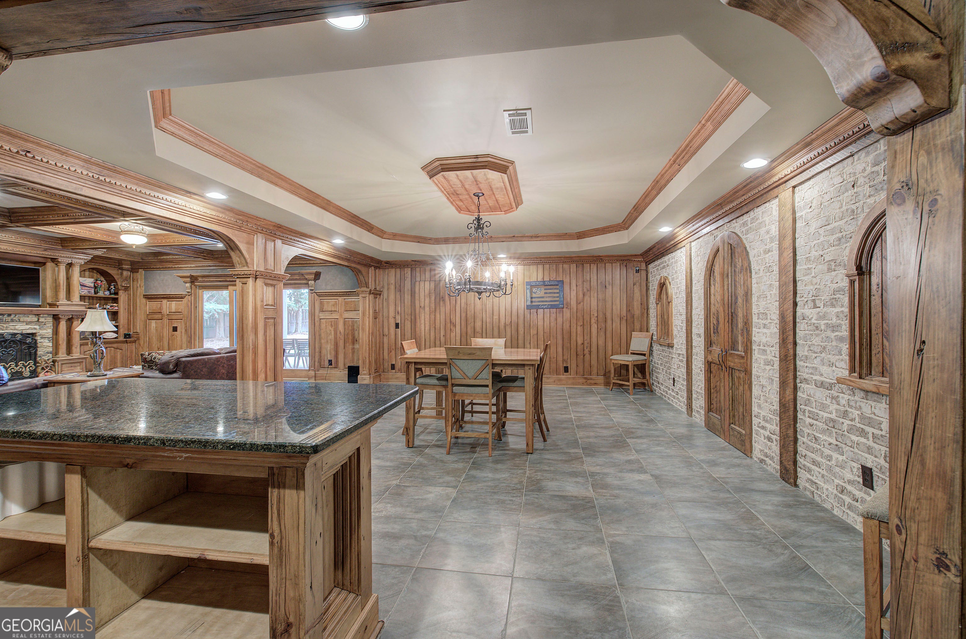 Canton, Georgia, 30114, United States, 6 Bedrooms Bedrooms, ,5 BathroomsBathrooms,Residential,Active,2009409