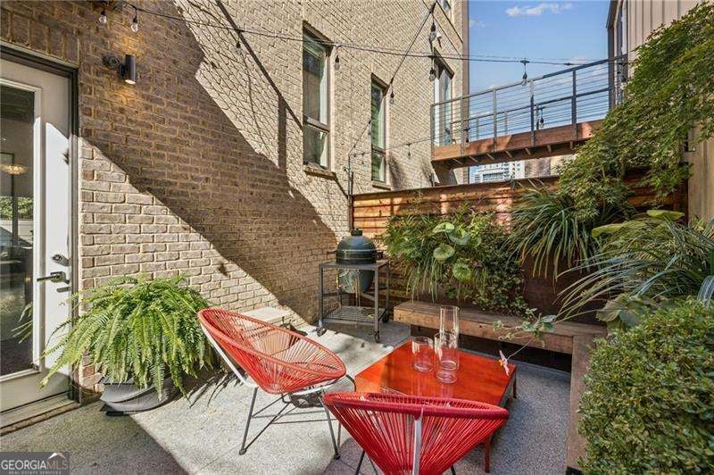 Atlanta, Georgia, 30309, United States, 3 Bedrooms Bedrooms, ,4 BathroomsBathrooms,Residential,Active,1987236