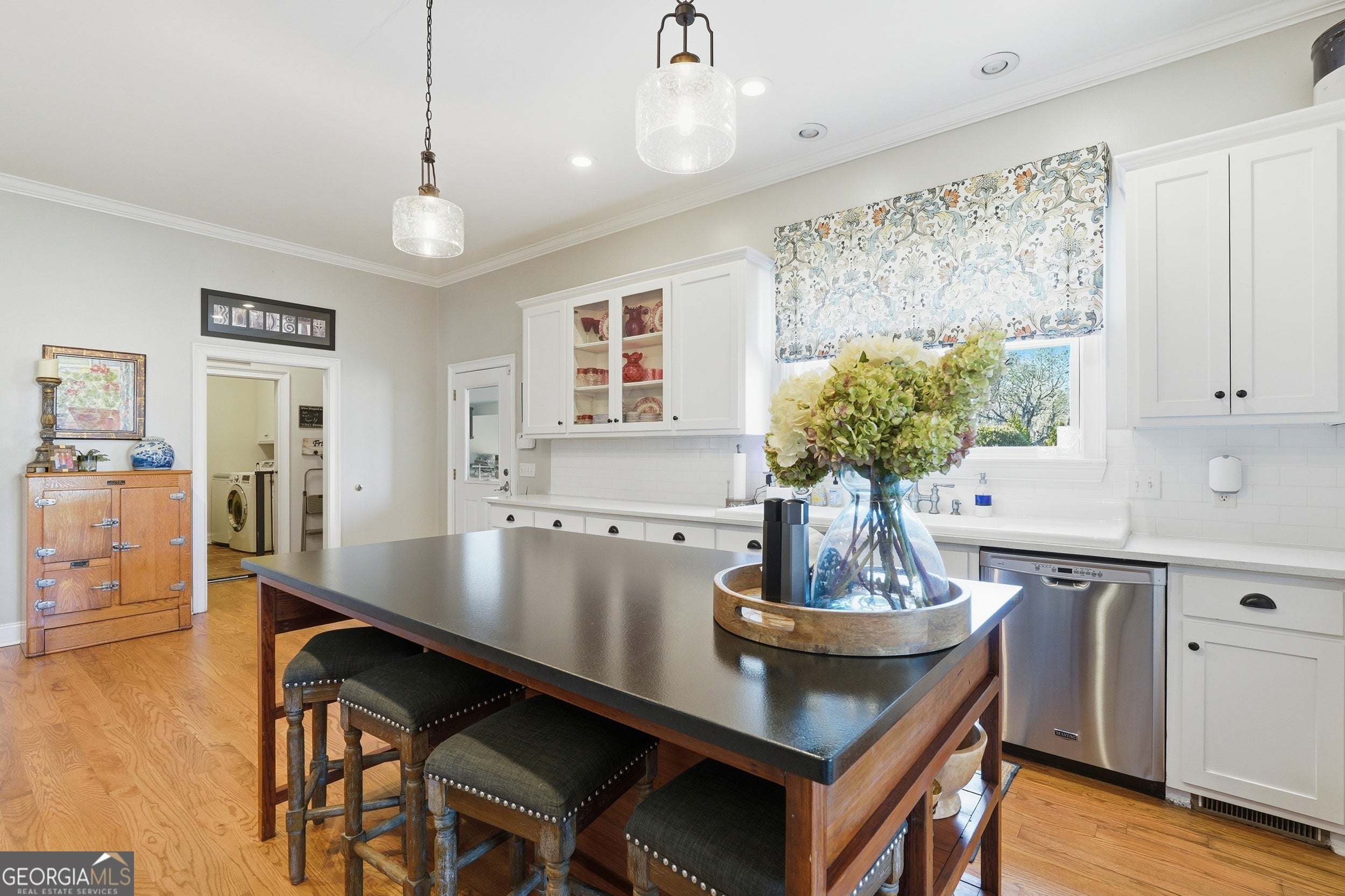 Portal, Georgia, 30450, United States, 5 Bedrooms Bedrooms, ,4 BathroomsBathrooms,Residential,Active,2015440