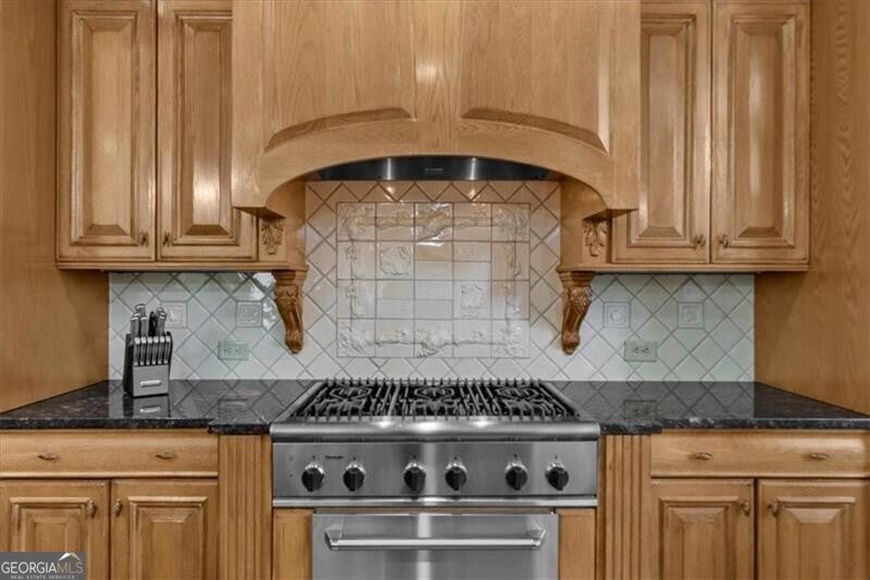 Alpharetta, Georgia, 30022, United States, 6 Bedrooms Bedrooms, ,9 BathroomsBathrooms,Residential,Active,2013434