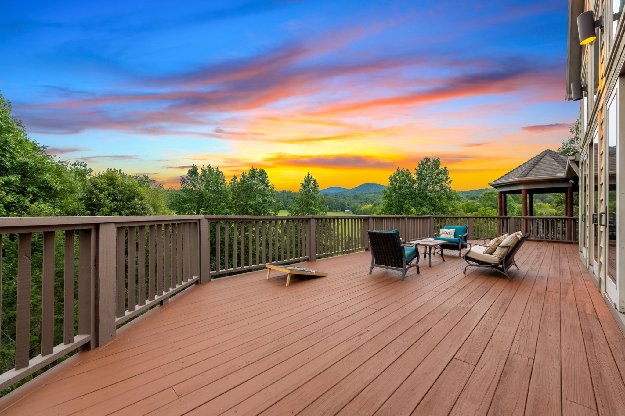 Young Harris, Georgia, 30582, United States, ,6 BathroomsBathrooms,Residential,Active,1703261