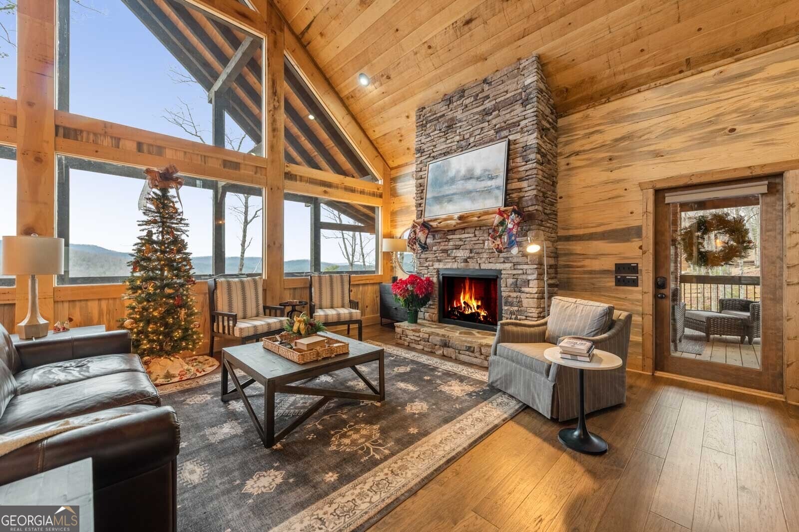 Blue Ridge, Georgia, 30513, United States, 4 Bedrooms Bedrooms, ,4 BathroomsBathrooms,Residential,Active,1972192