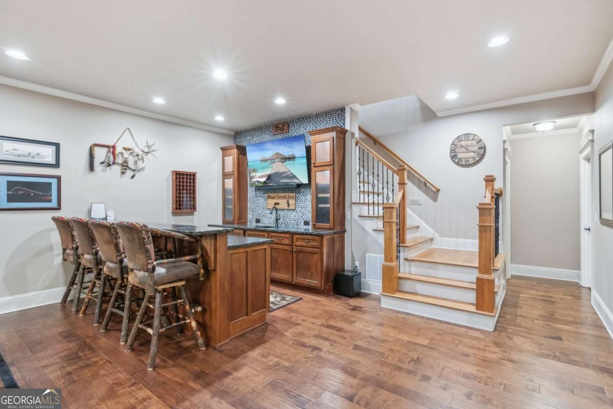 Big Canoe, Georgia, 30143, United States, 5 Bedrooms Bedrooms, ,6 BathroomsBathrooms,Residential,Active,1997550