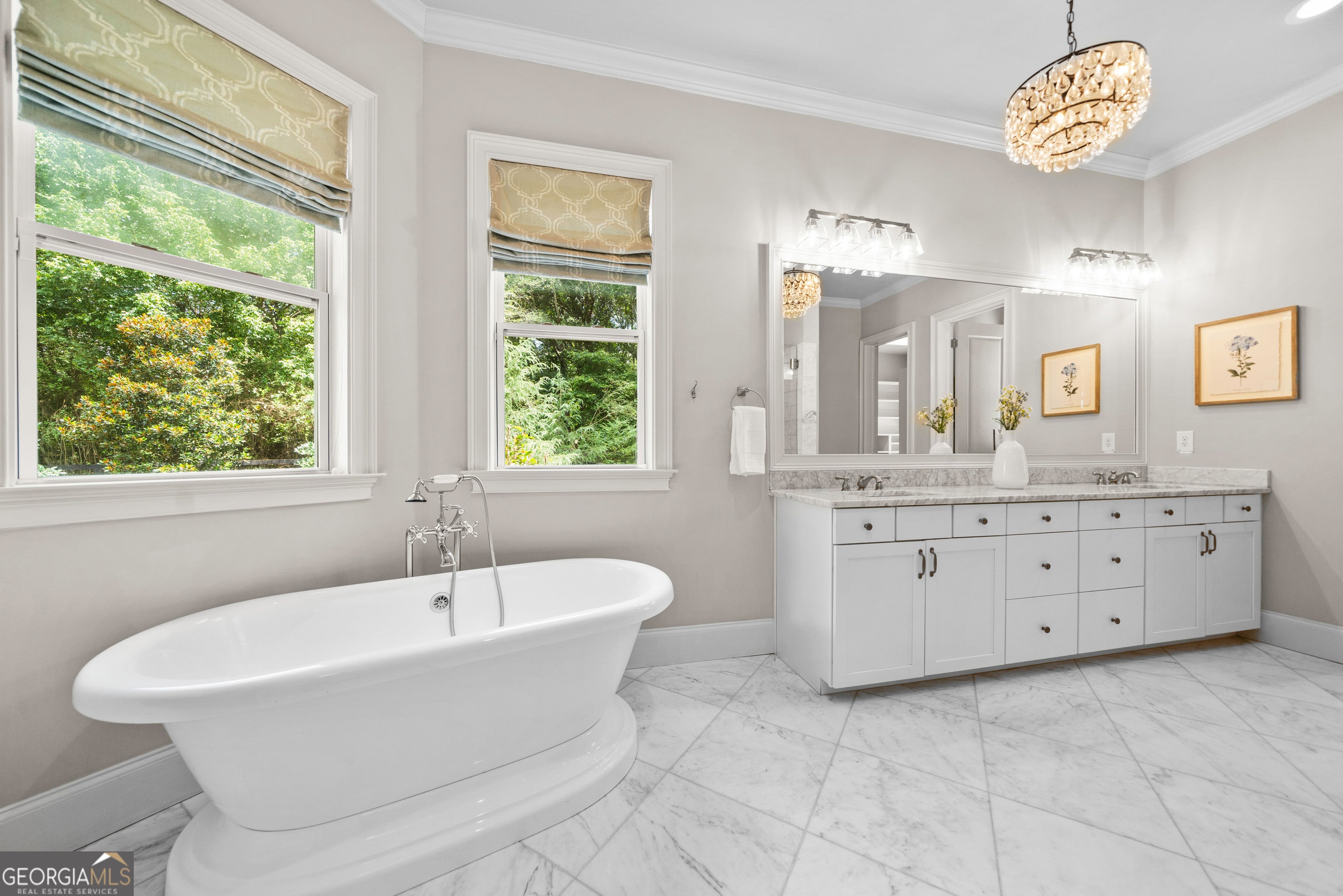 Milton, Georgia, 30004, United States, 5 Bedrooms Bedrooms, ,7 BathroomsBathrooms,Residential,Active,2011219